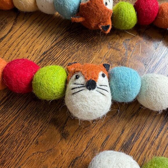 Felted Wool Woodland Garland Nursery Fox Set 87" (x2) - Picture 3 of 4